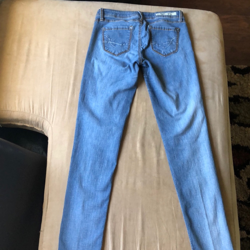 Jeans - Picture 2 of 7